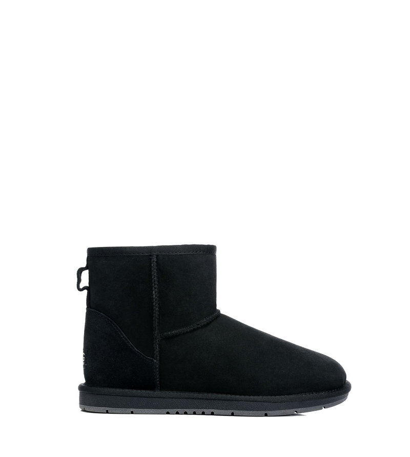 ugg low boots black